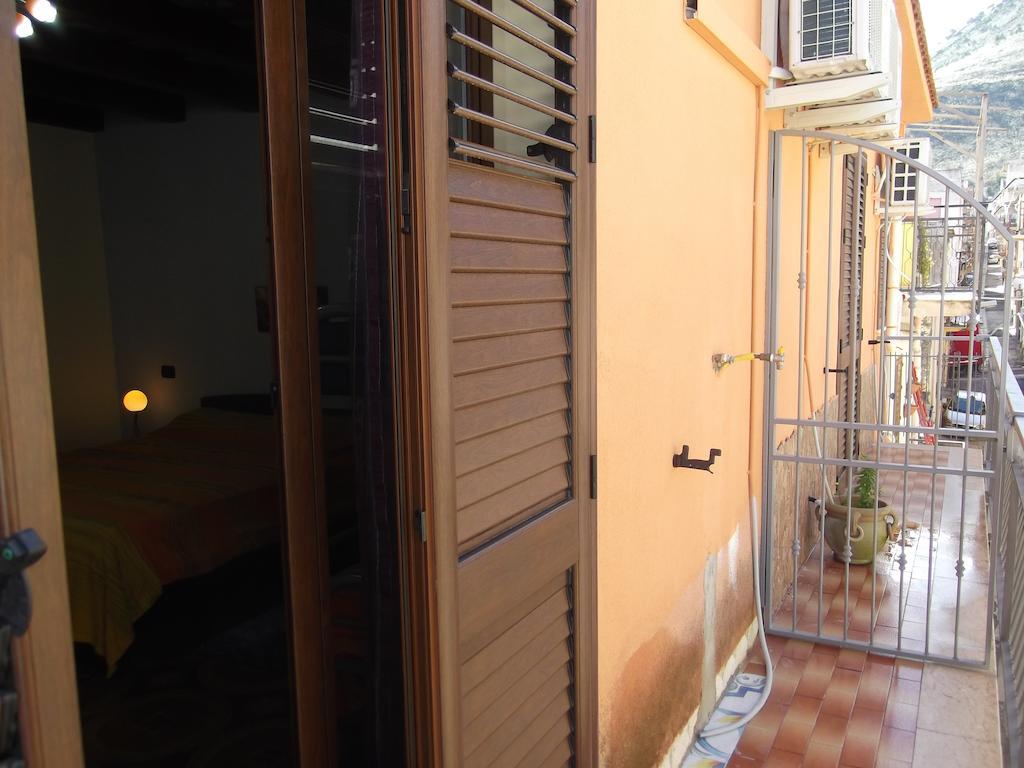 Zu Pippinu Apartment Castellammare del Golfo Phòng bức ảnh