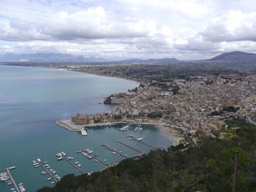 Zu Pippinu Apartment Castellammare del Golfo Ngoại thất bức ảnh