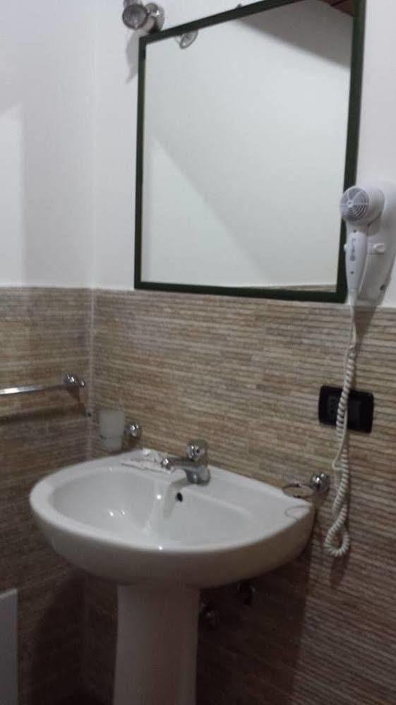 Zu Pippinu Apartment Castellammare del Golfo Ngoại thất bức ảnh