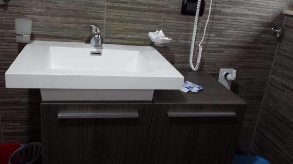 Zu Pippinu Apartment Castellammare del Golfo Ngoại thất bức ảnh